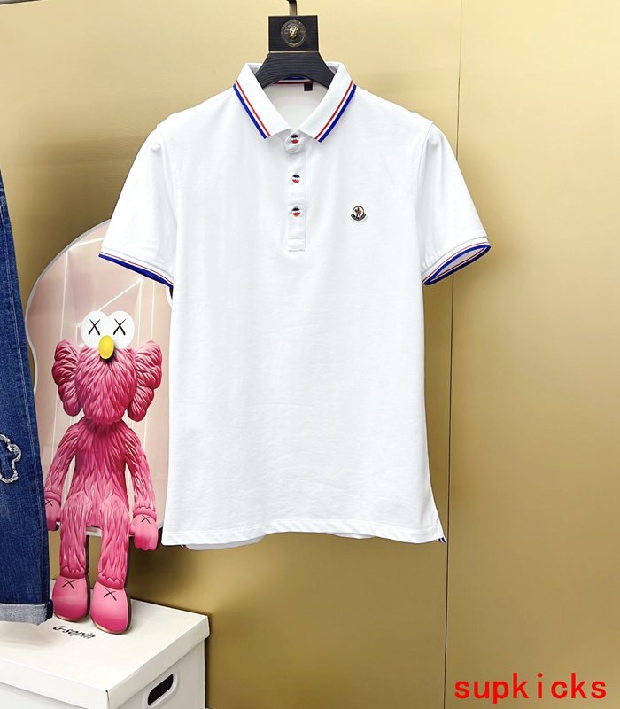Moncler Luxury Cloth