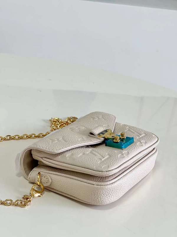 LOV2 Bags - Luxurious Bags  597