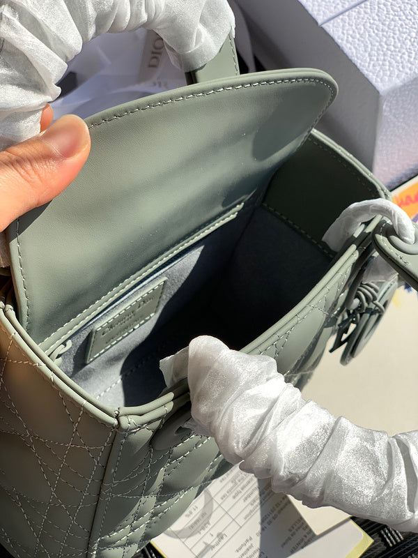 PHA - DOR Bags - 512