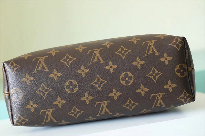 I W Fashion Lu-Vi bags - 8797