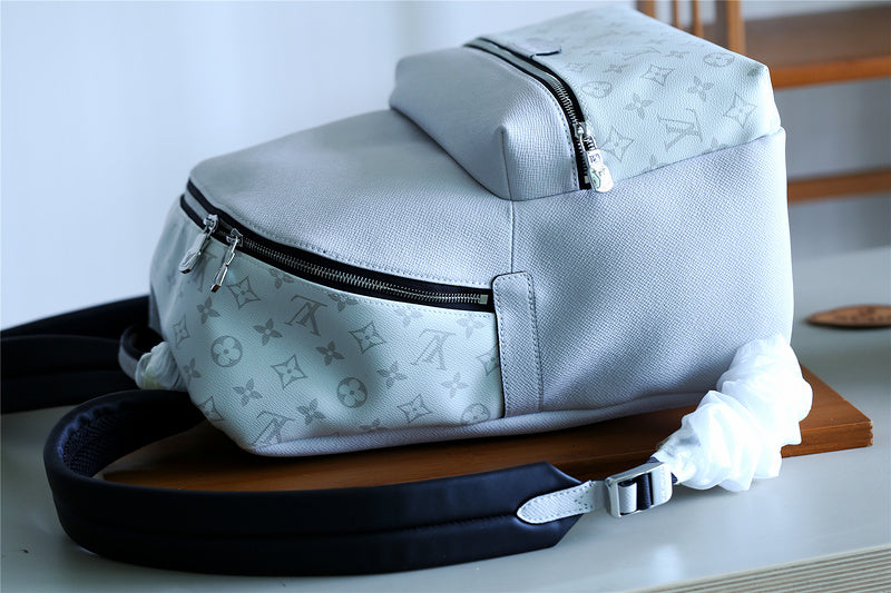 I W Fashion Lu-Vi bags - 9766