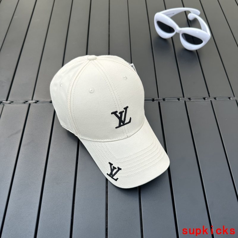 Louis Vuitton Luxury Cap