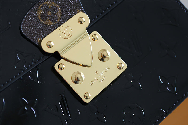 I W Fashion Lu-Vi bags - 8047