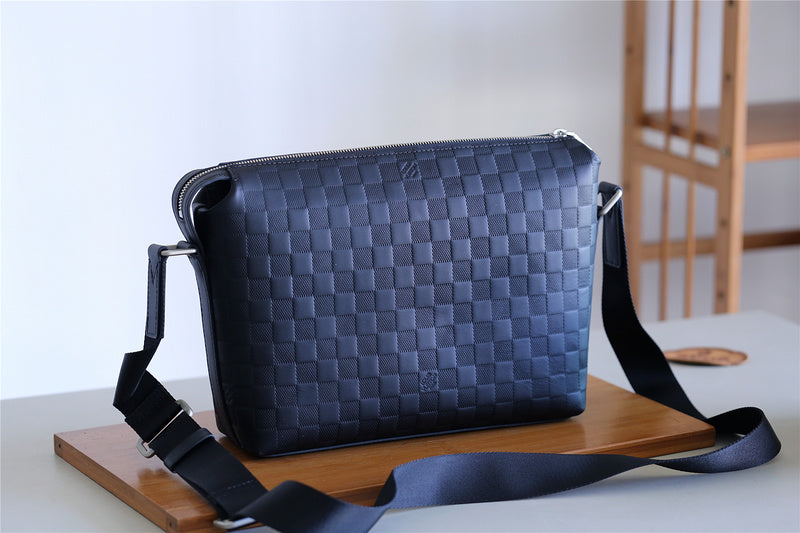 I W Fashion Lu-Vi bags - 10485