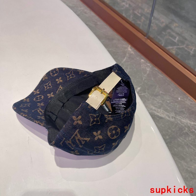 Louis Vuitton Luxury Cap