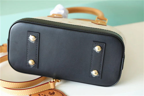 PHA - LOV Bags - 009