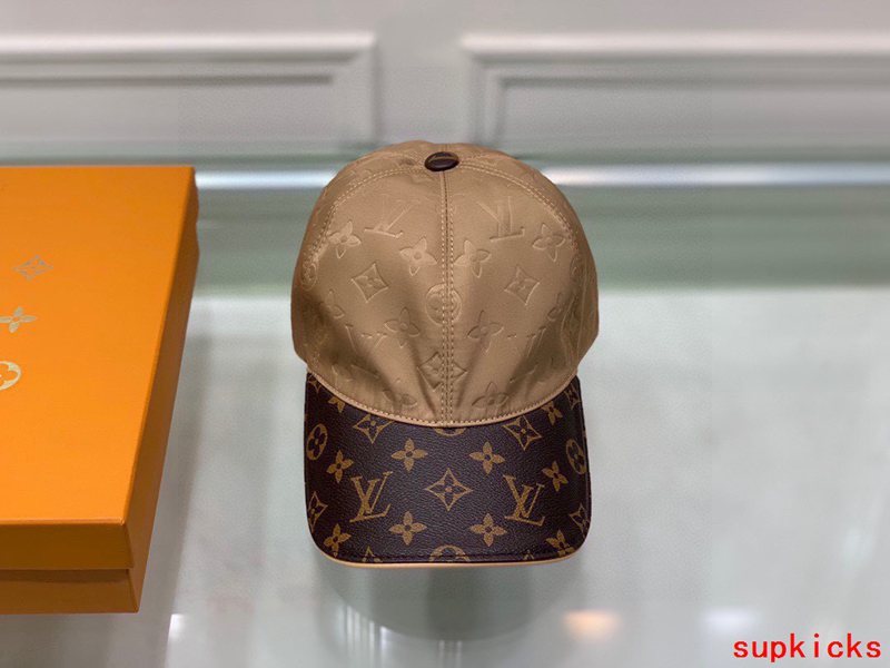 Louis Vuitton Luxury Cap