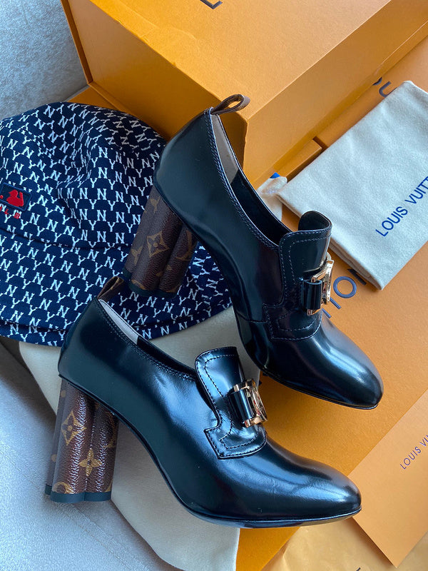 Louis Vuittion Luxury Shoes