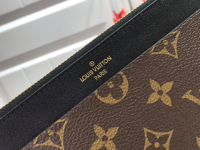 I W Fashion Lu-Vi bags - 17571