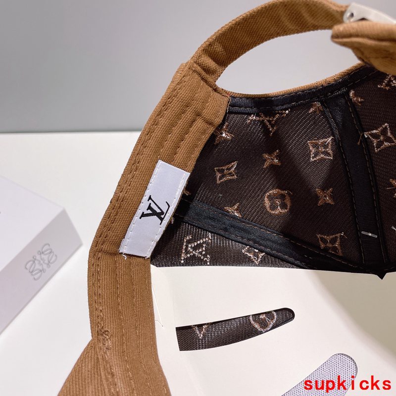 Louis Vuitton Luxury Cap