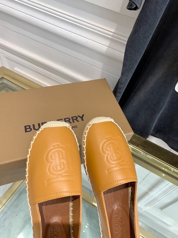 Burberry Luxury Shoes