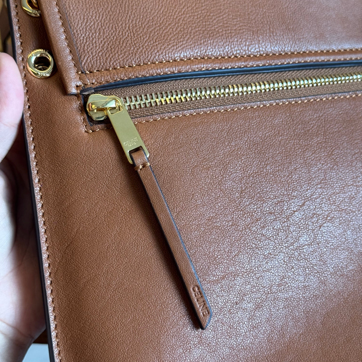 CEL TRIOMPHE BESACE BAG
