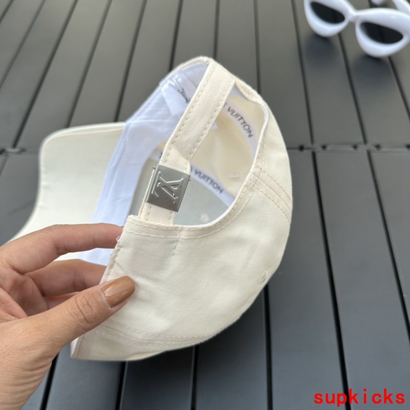 Louis Vuitton Luxury Cap