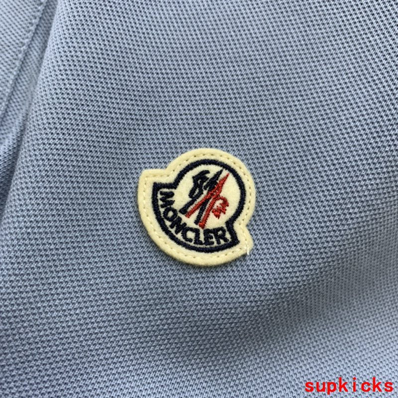 Moncler Luxury Cloth