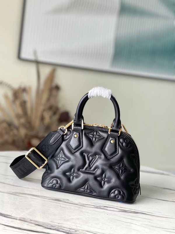 I W Fashion Lu-Vi Bags - 16618