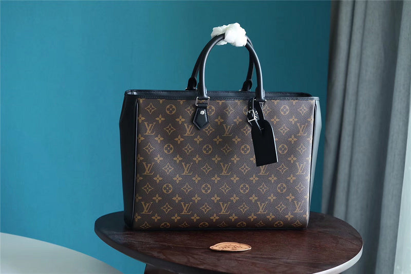 I W Fashion Lu-Vi bags - 9866