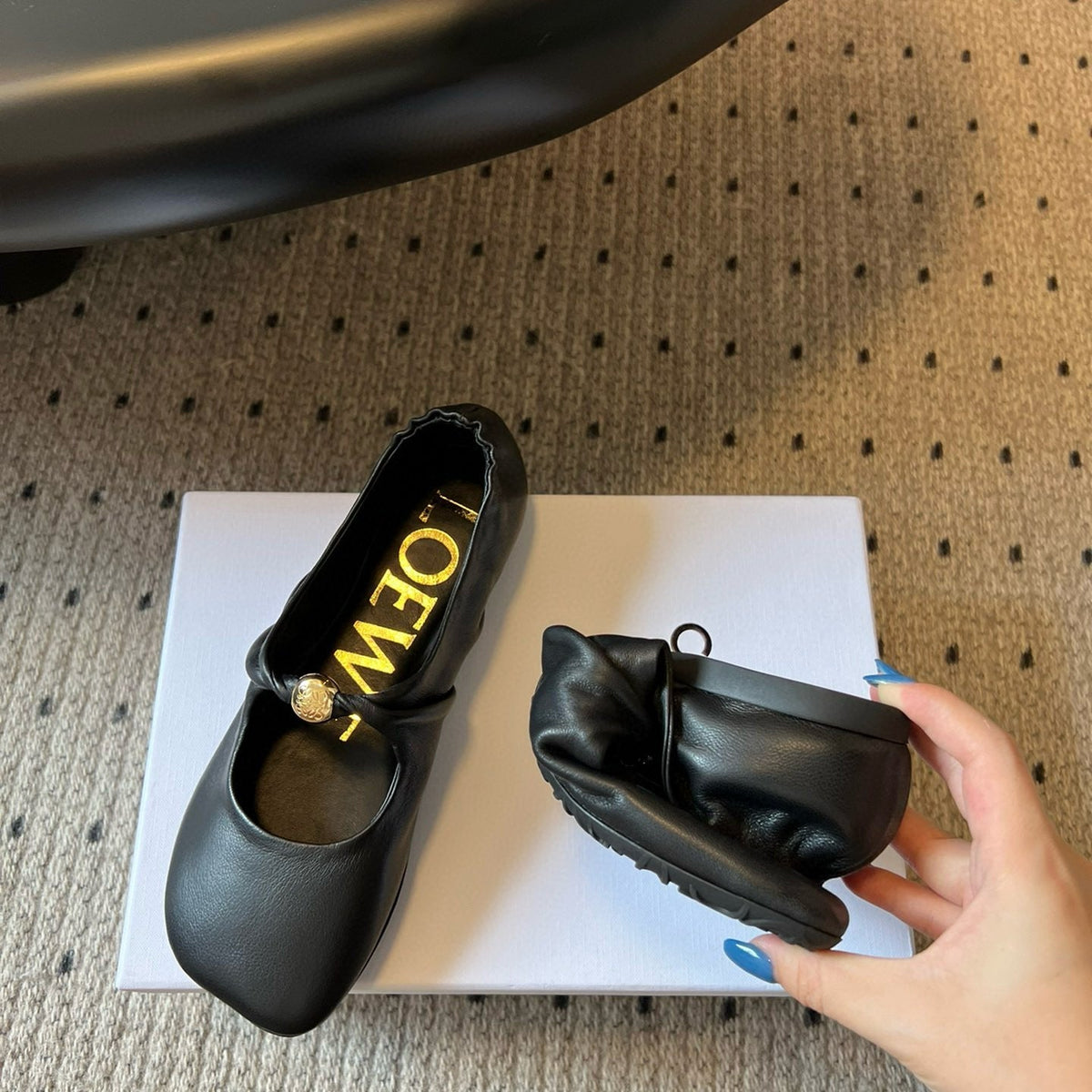 LOEW BALLET PUMPS