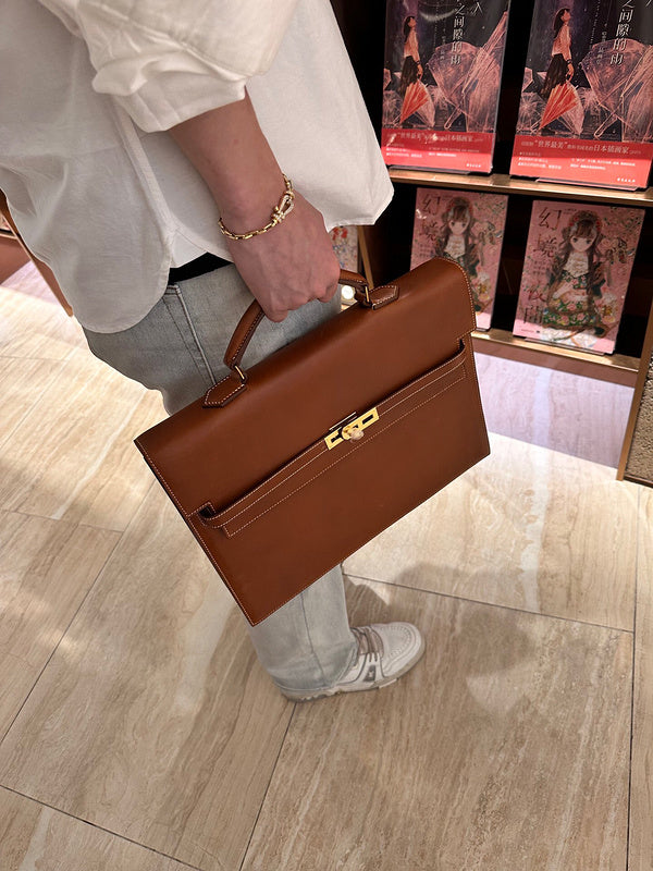 PHA - HMS Bags - 1555