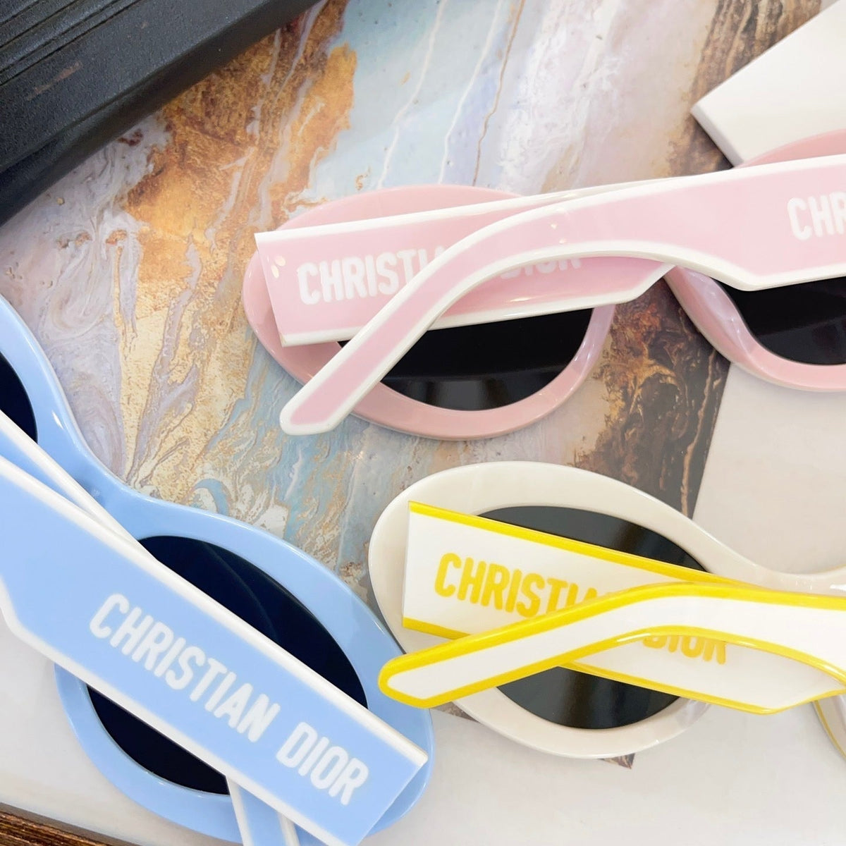 CD SUNGLASSES