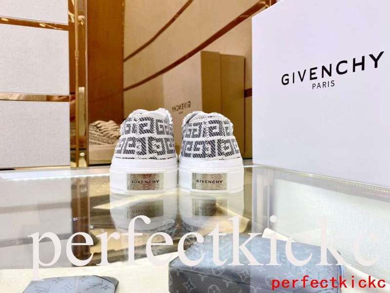 Givenchy Luxury Shoes