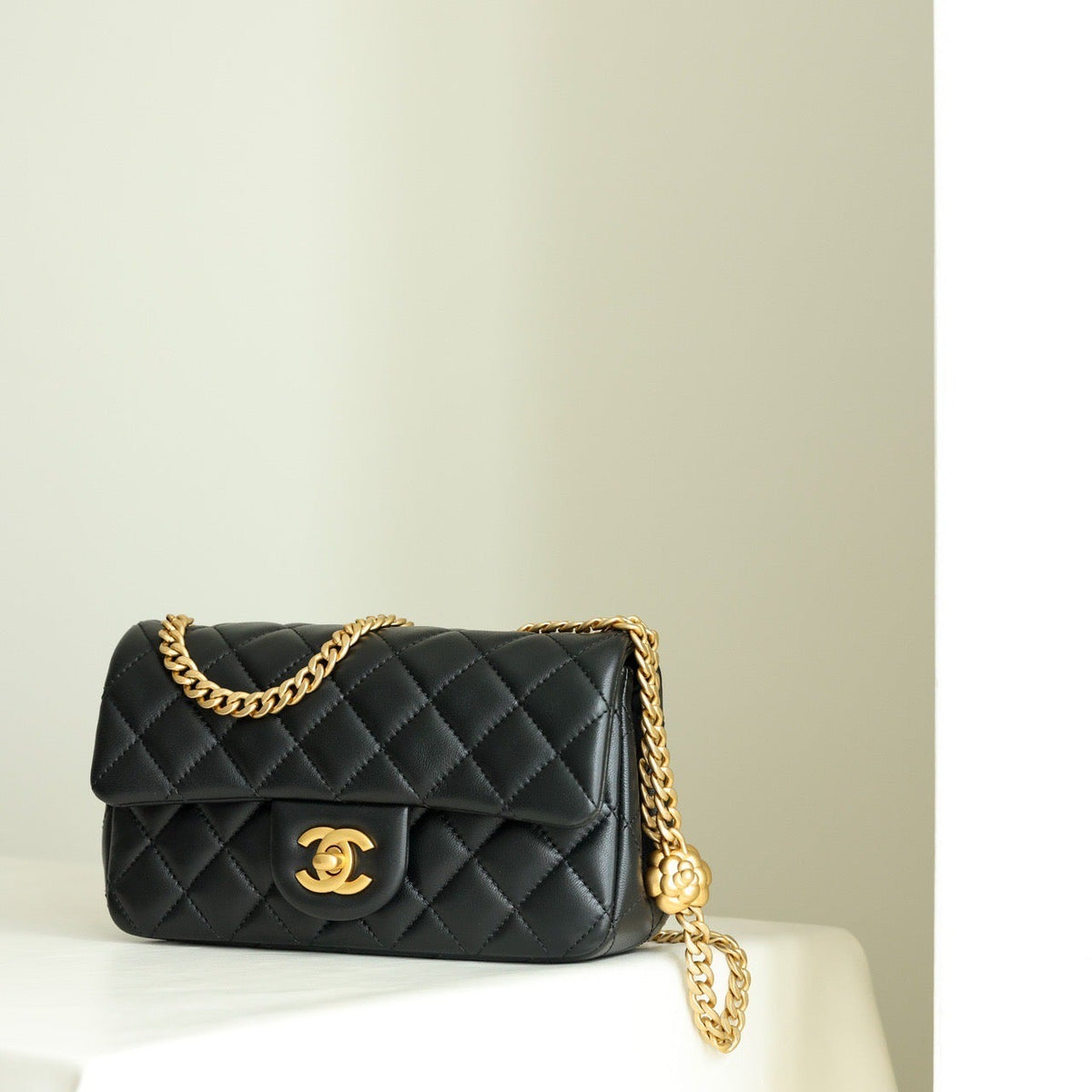 CC MINI FLAP BAG