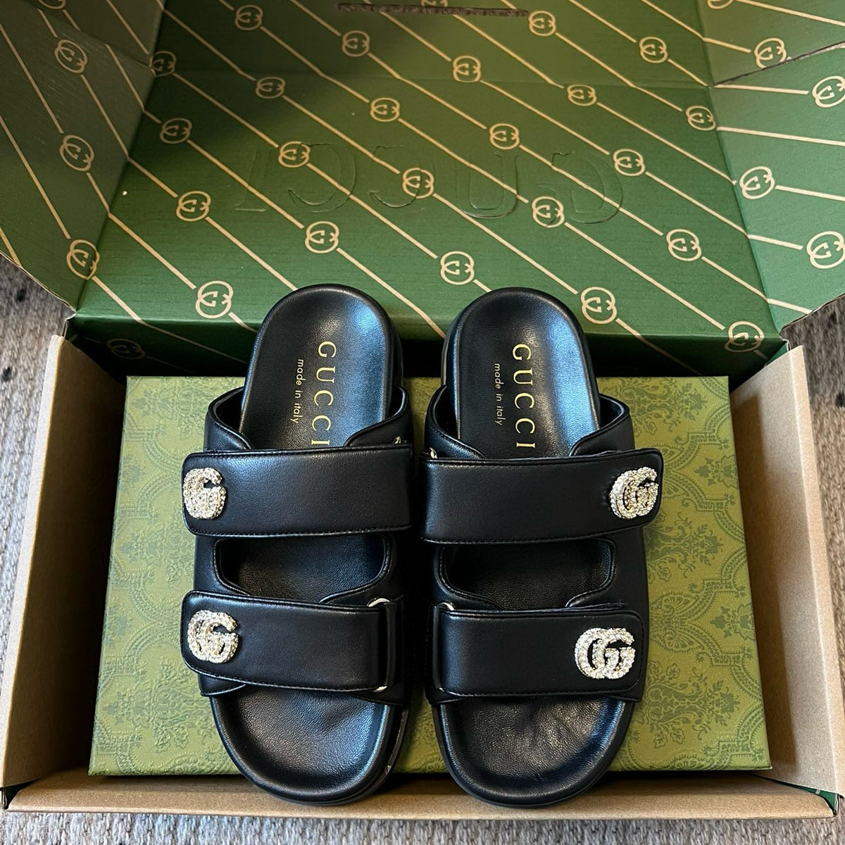 GG SANDALS