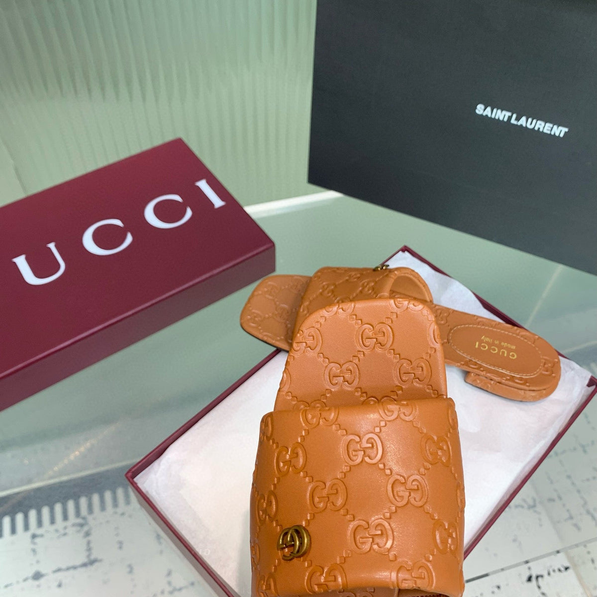 GG SANDALS