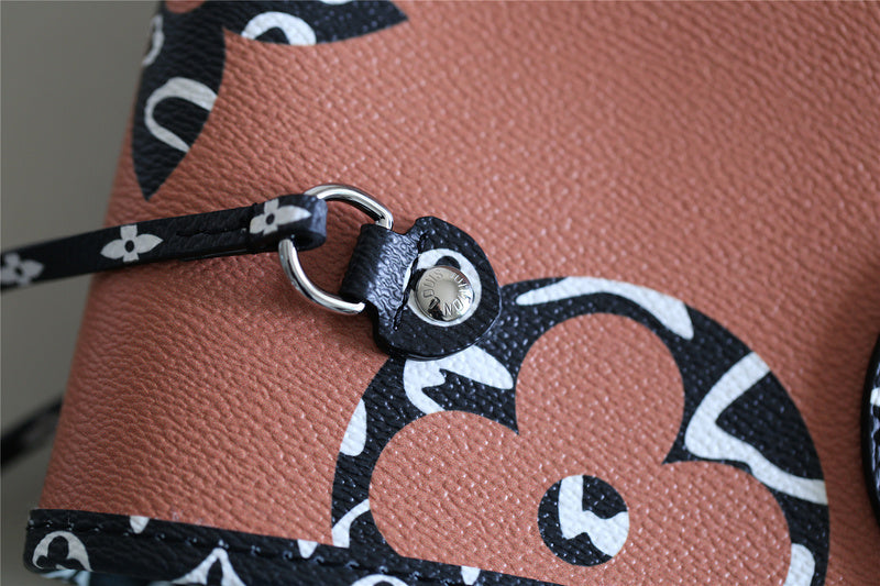 I W Fashion Lu-Vi bags - 8078