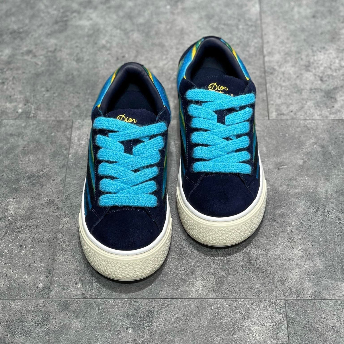 CD B33 SNEAKER