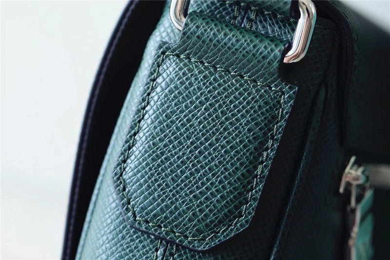 I W Fashion Lu-Vi bags - 10312