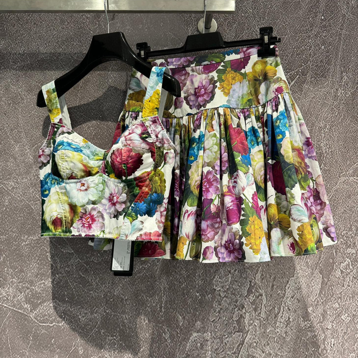 D&G TOP