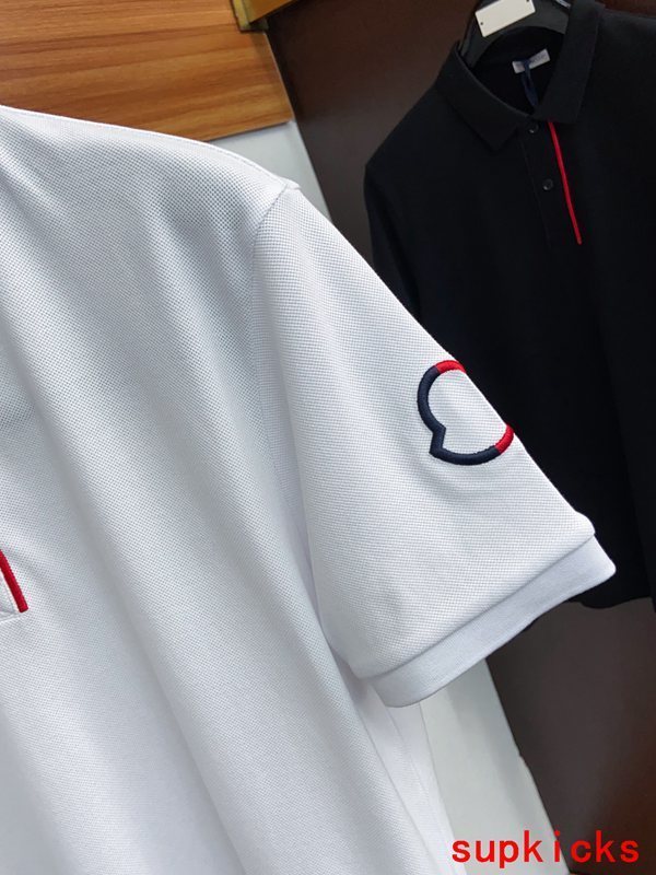 Moncler Luxury Cloth