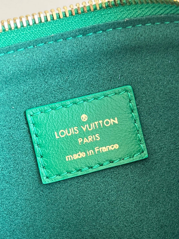 I W Fashion Lu-Vi bags - 17208