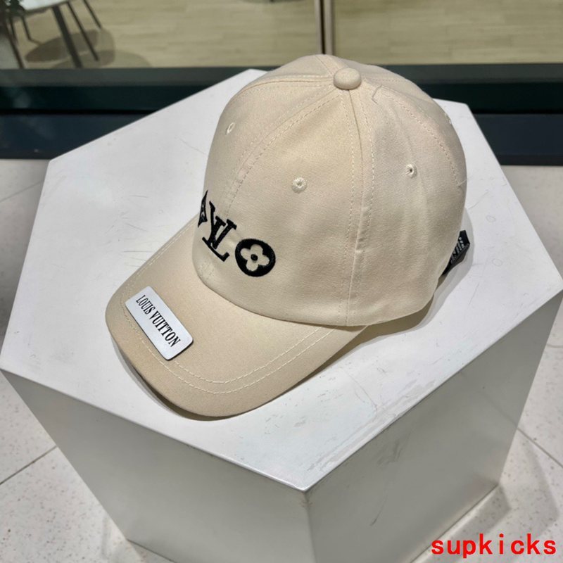 Louis Vuitton Luxury Cap