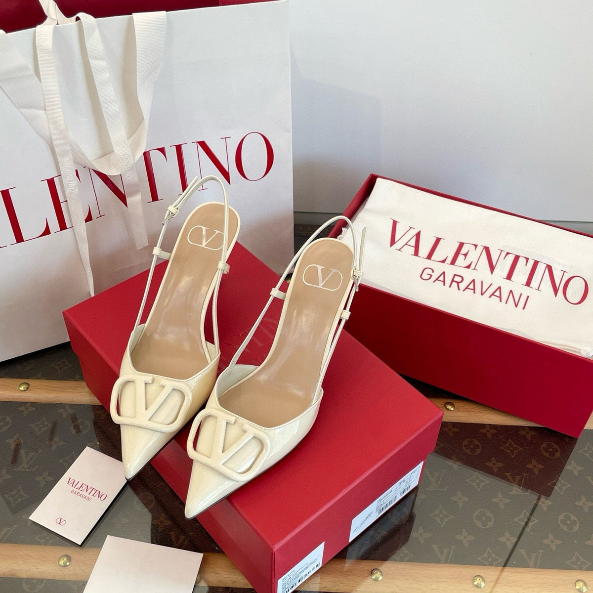VAL HEELS