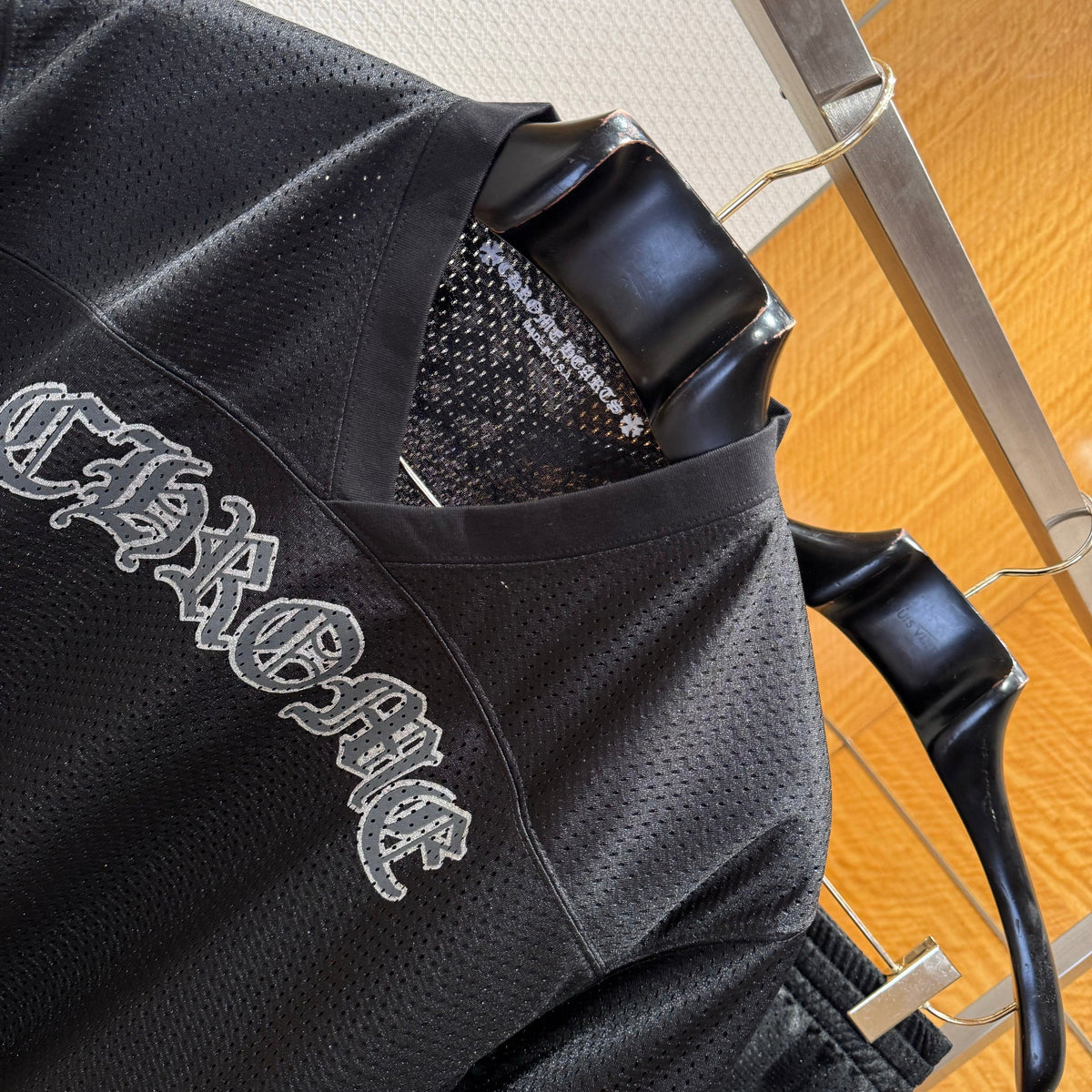 CHROME H T-SHIRT