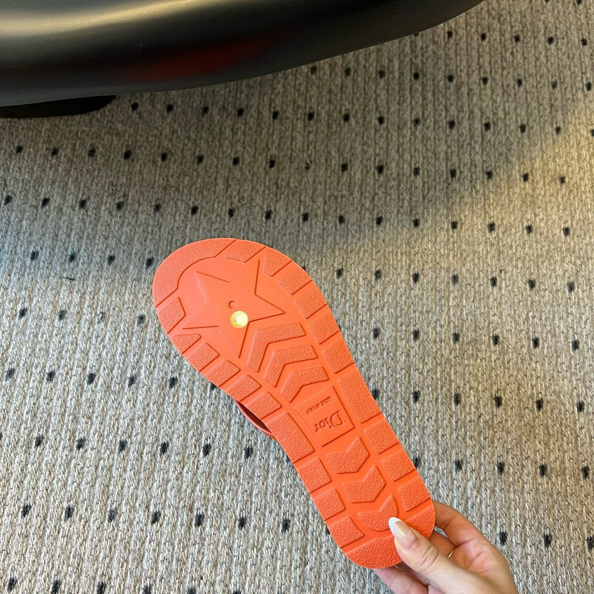 CD THONG SANDAL