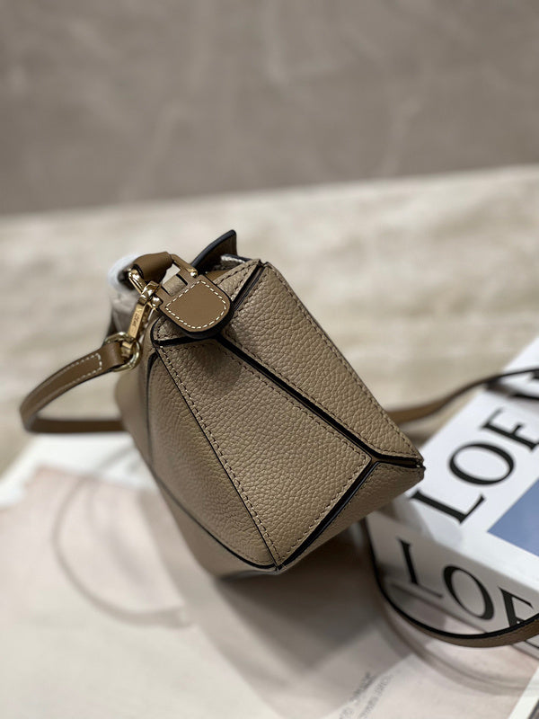 PHA - LWO Bags - 225