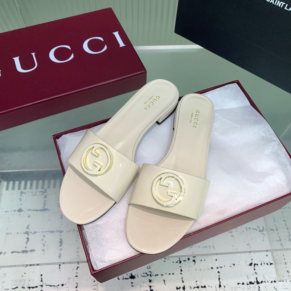 GG SANDALS