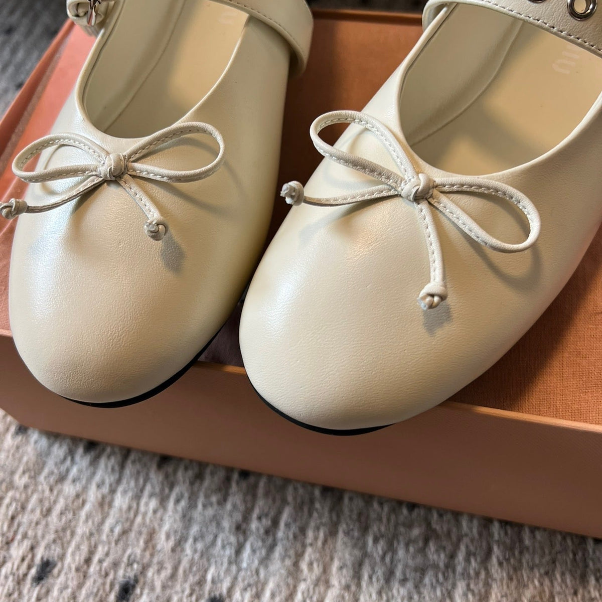 MIU M BALLERINA FLATS
