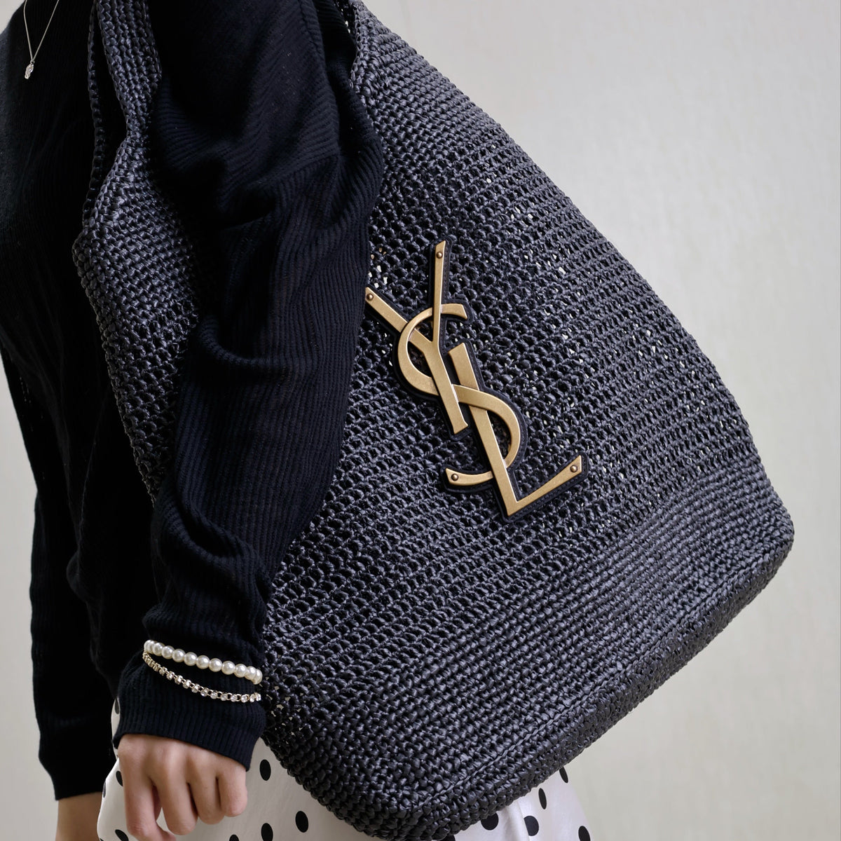 SL ICARE IN RAFFIA BAG