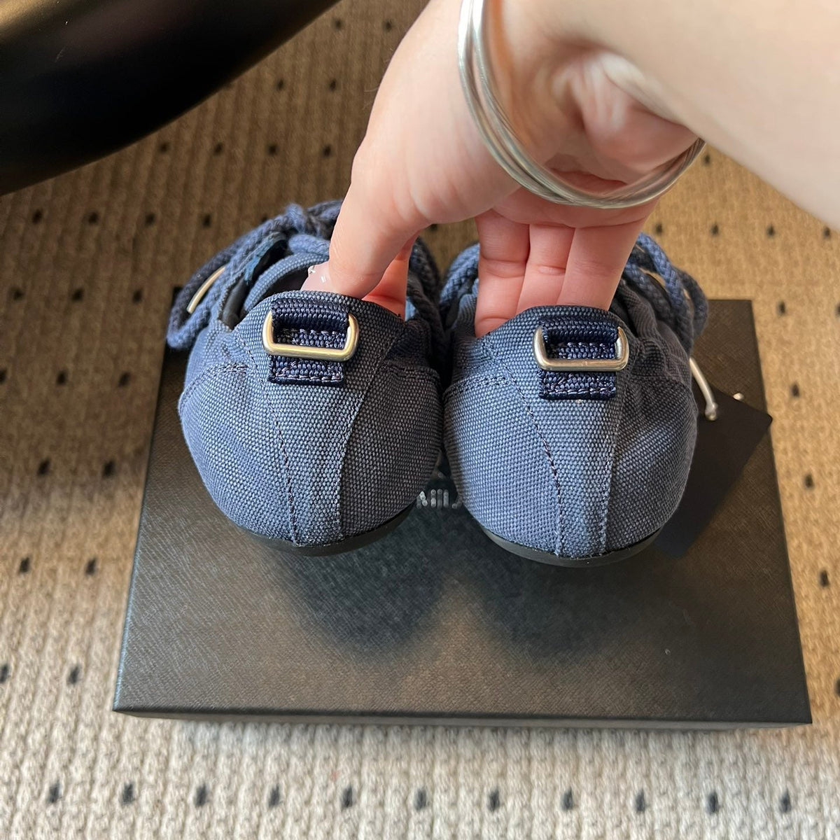 PD COLLAPSE SNEAKERS