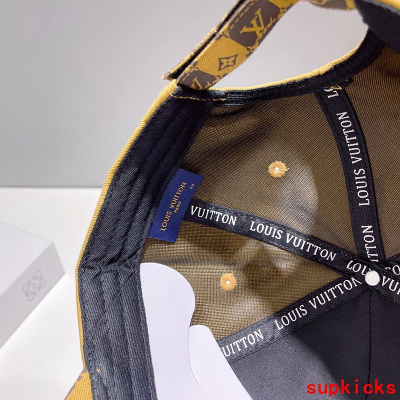 Louis Vuitton Luxury Cap