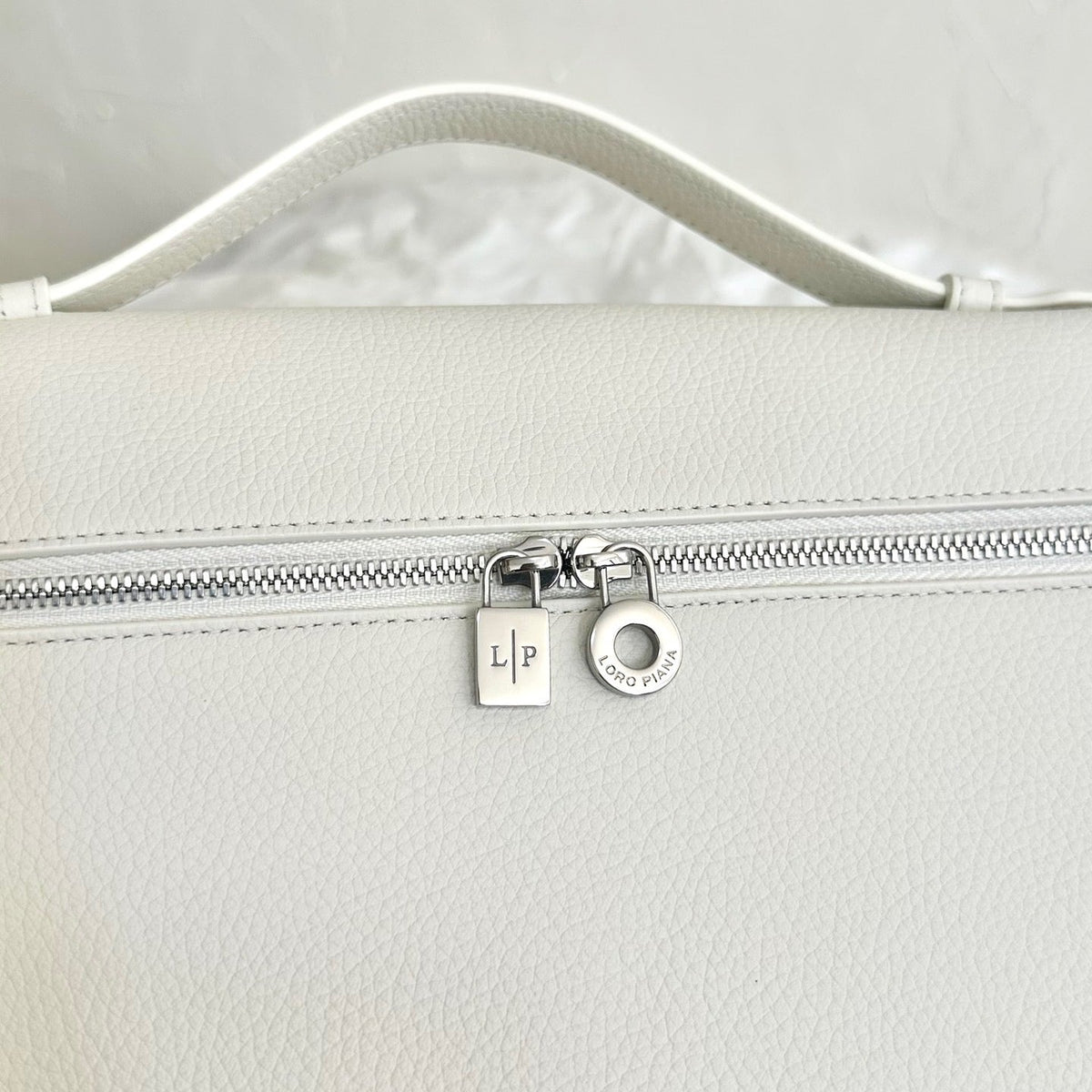 LORO P EXTRA POUCH L27