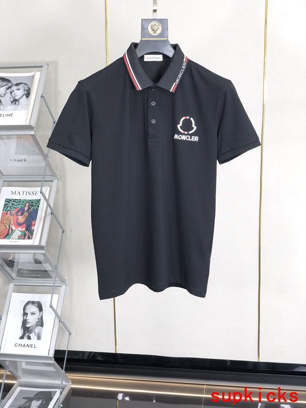 Moncler Luxury Cloth