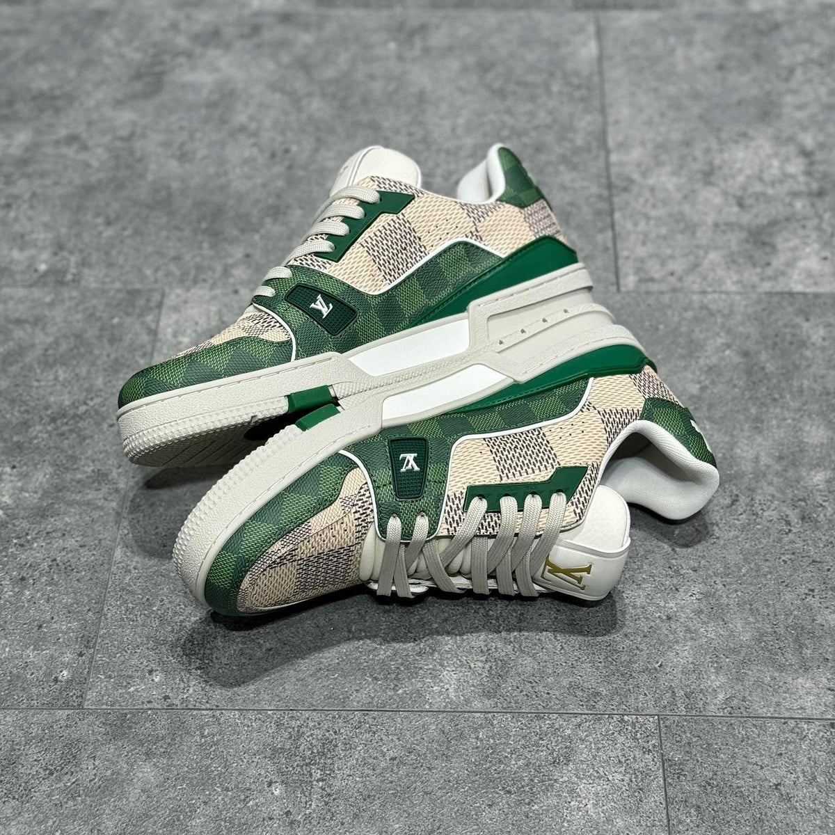 LOU TRAINERS