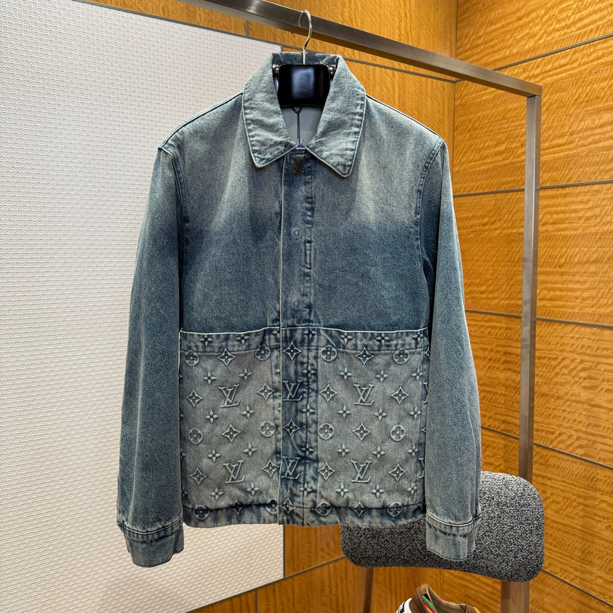 LOU DENIM JACKET