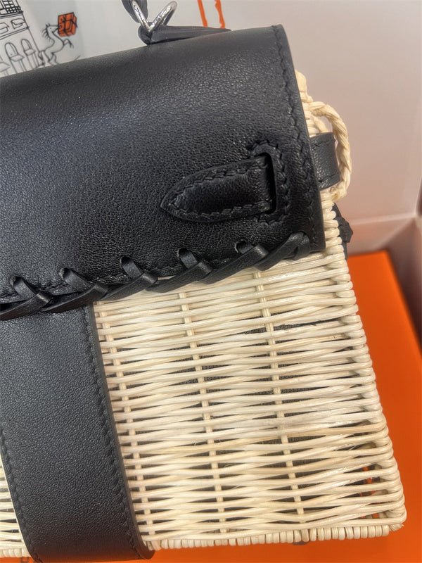 PHA - HMS Bags - 061