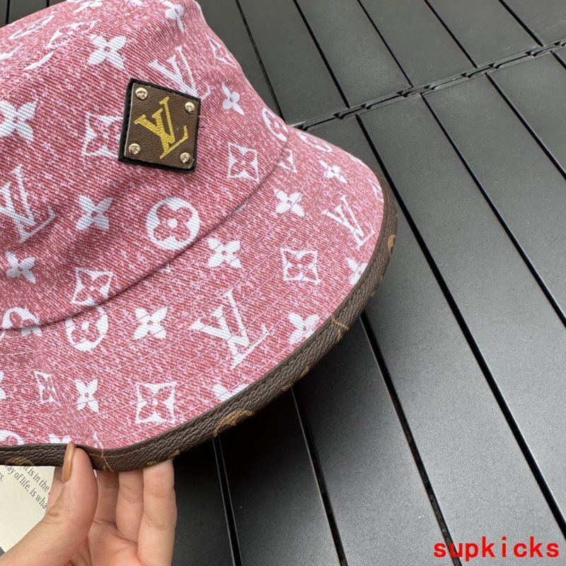 Louis Vuitton Luxury Cap