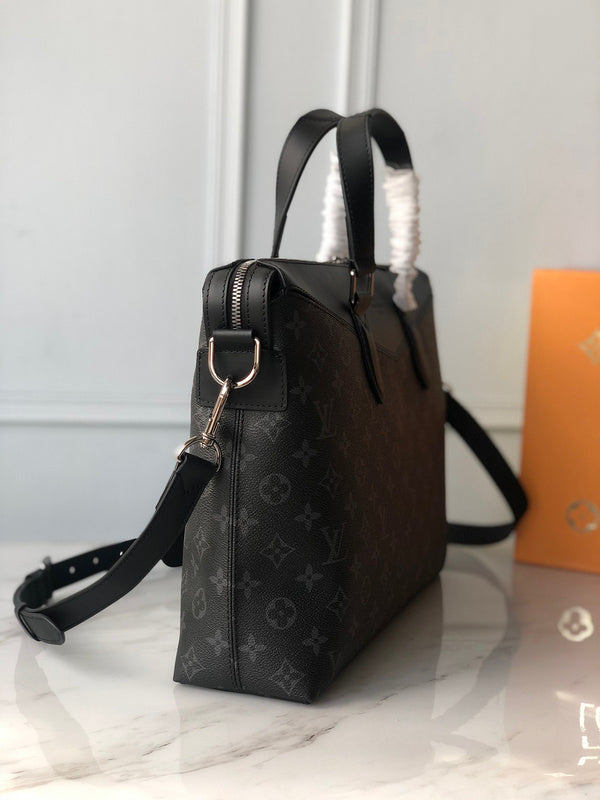 I W Fashion Lu-Vi bags - 17730
